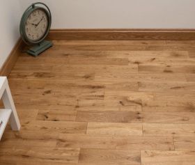 14 x 125mm Chene Brushed & Oiled T&G Engineered Oak Flooring Random Length (1.8m2 per pack)